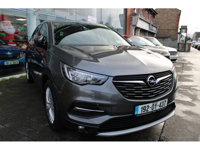 OPEL GRANDLAND X