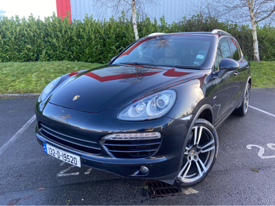 PORSCHE CAYENNE