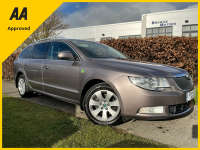 2012 (12) Skoda Superb