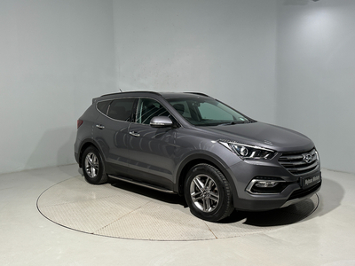 2016 (162) Hyundai Santa Fe