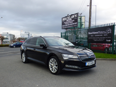 2021 (211) Skoda Superb