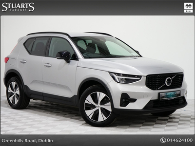 2023 Volvo XC40