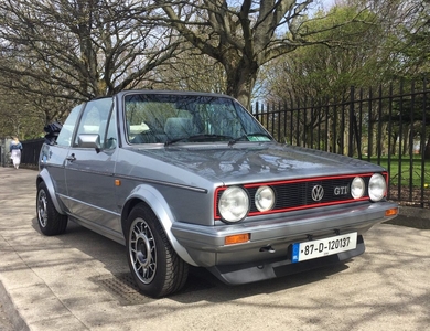 1987 - Volkswagen Golf ---