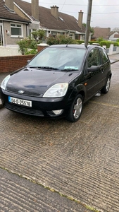 2004 - Ford Fiesta Manual