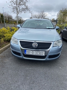 2007 - Volkswagen Passat Manual