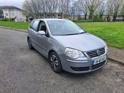 2008 - Volkswagen Polo Manual