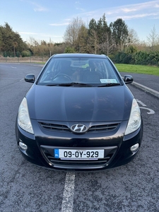 2009 - Hyundai i20 Manual