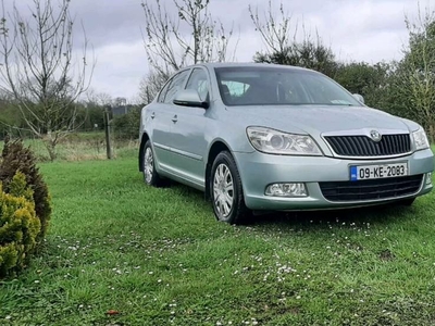 2009 - Skoda Octavia Manual