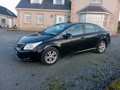 2009 - Toyota Avensis Manual