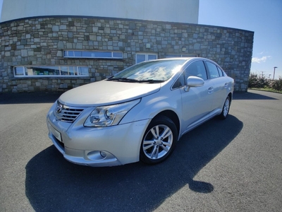 2009 - Toyota Avensis Manual