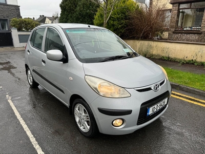 2010 - Hyundai i10 Manual