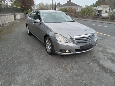 2010 - Mercedes-Benz E-Class Automatic