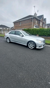 2010 - Mercedes-Benz E-Class Automatic