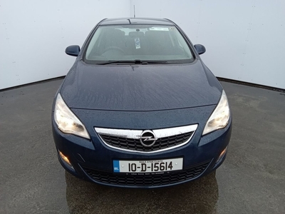 2010 - Opel Astra Manual