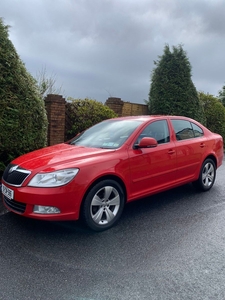 2010 - Skoda Octavia Manual