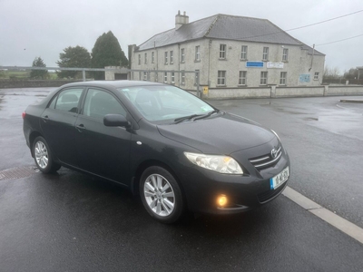 2010 - Toyota Corolla Manual