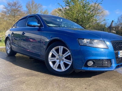 2011 - Audi A4 Manual