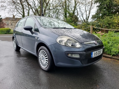 2011 - Fiat Punto Manual