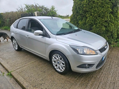 2011 - Ford Focus Manual