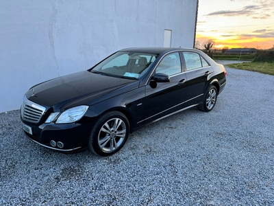 2011 - Mercedes-Benz E-Class Automatic