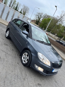 2011 - Skoda Fabia Manual