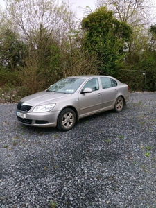 2011 - Skoda Octavia Manual