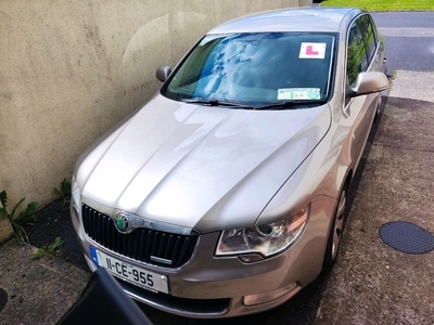 2011 - Skoda Superb Manual