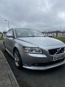 2011 - Volvo S40 Manual