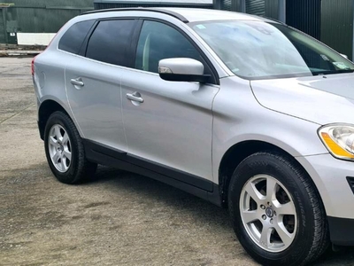 2011 - Volvo XC60 Manual