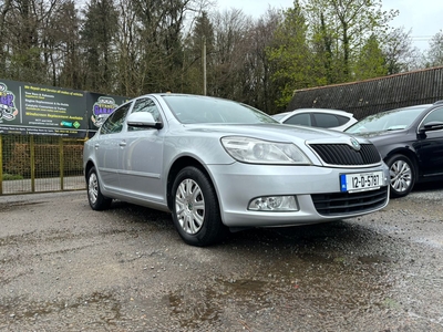 2012 - Skoda Octavia Manual