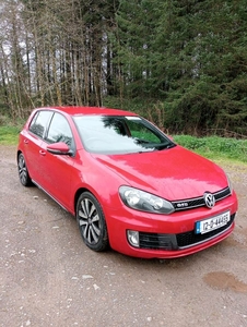 2012 - Volkswagen Golf Manual