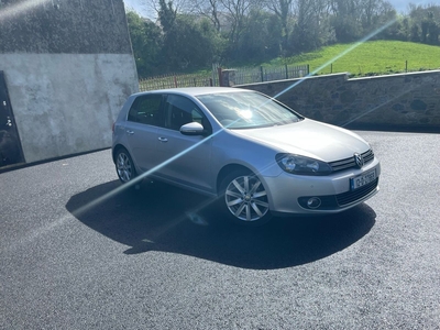 2012 - Volkswagen Golf Manual