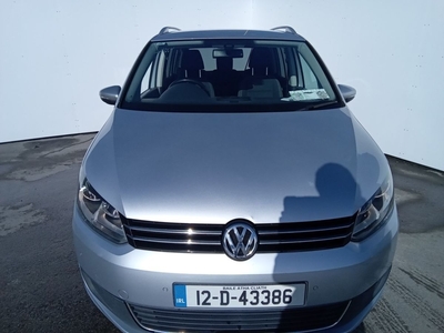 2012 - Volkswagen Touran Manual