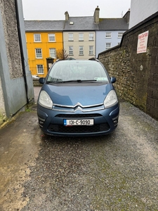 2013 - Citroen C4 Picasso Manual