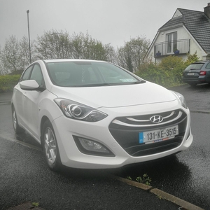 2013 - Hyundai i30 Manual