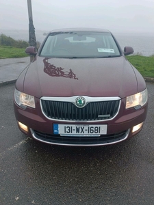 2013 - Skoda Superb Manual