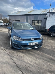 2013 - Volkswagen Golf Manual