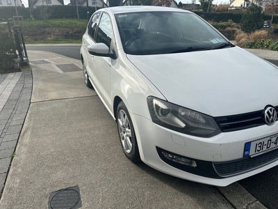 2013 - Volkswagen Polo Automatic