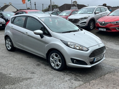 2014 - Ford Fiesta Manual