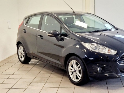 2014 - Ford Fiesta Manual