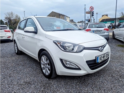 2014 - Hyundai i20 Manual