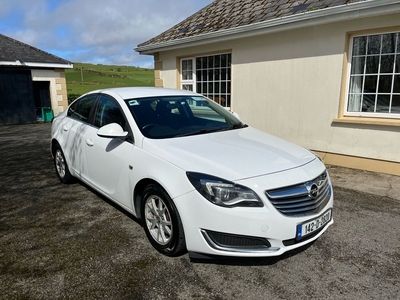 2014 - Opel Insignia Manual