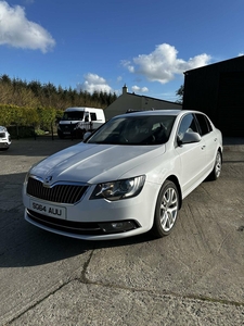 2014 - Skoda Superb Manual