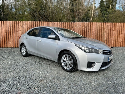 2014 - Toyota Corolla Manual