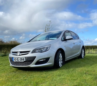 2014 - Vauxhall Astra ---