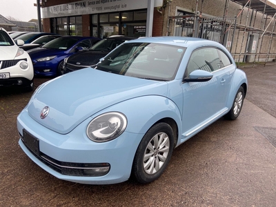 2014 - Volkswagen Beetle Automatic