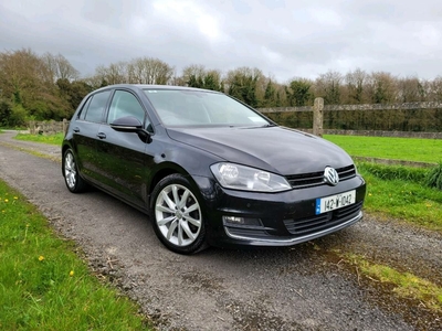 2014 - Volkswagen Golf Manual