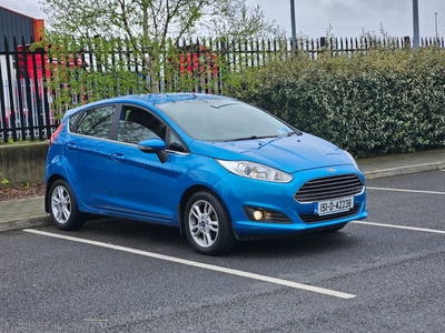 2015 - Ford Fiesta Manual