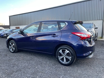 2015 - Nissan Pulsar Manual