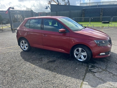 2015 - Skoda Fabia Manual